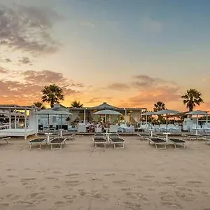  Apartamento Sulla Spiaggia Al Poetto