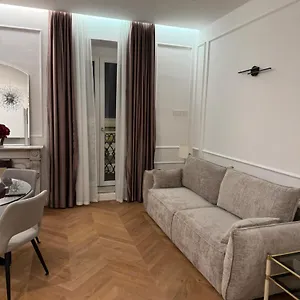 https://twins-apartment.hotelitalianriviera.com