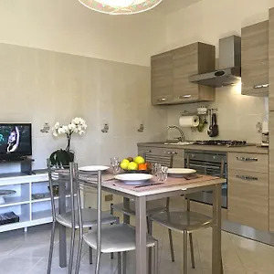 https://appartamento-mimosa.it-lombardy.com