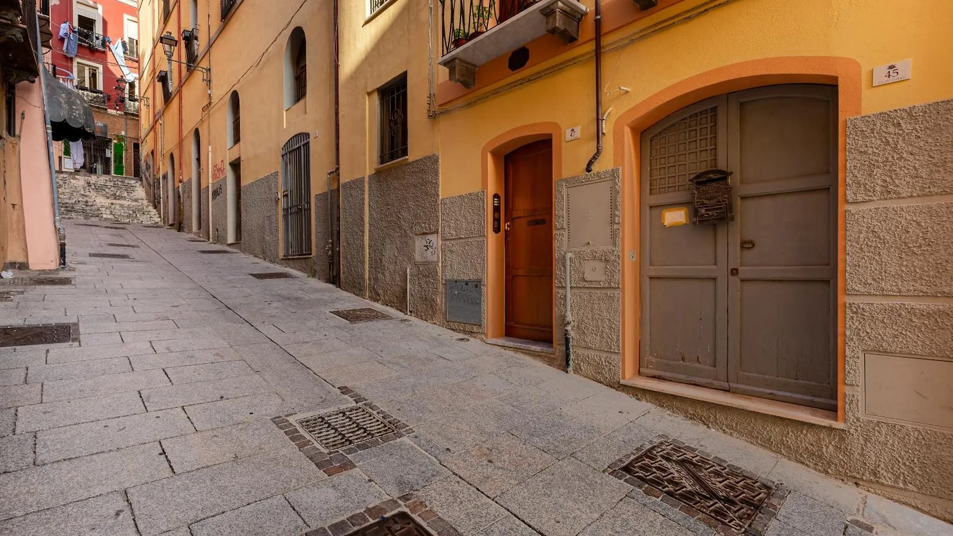 Apartment Ferienwohnung Mch-Marina Charming House Cagliari